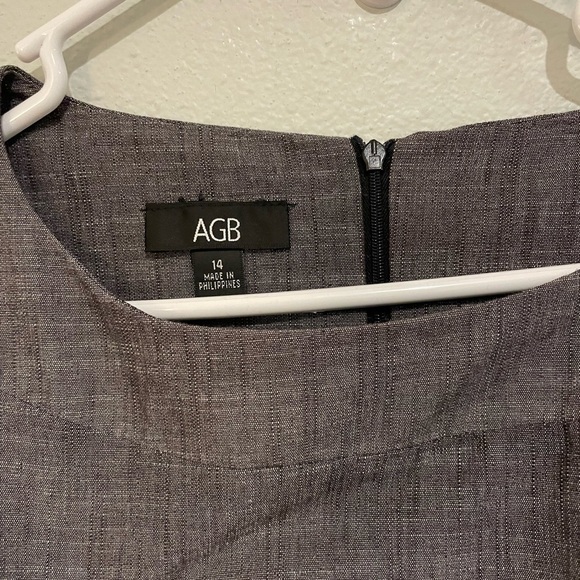 AGB sleeveless Gray Charcoal dress with belt. Size 14 - Picture 3 of 5
